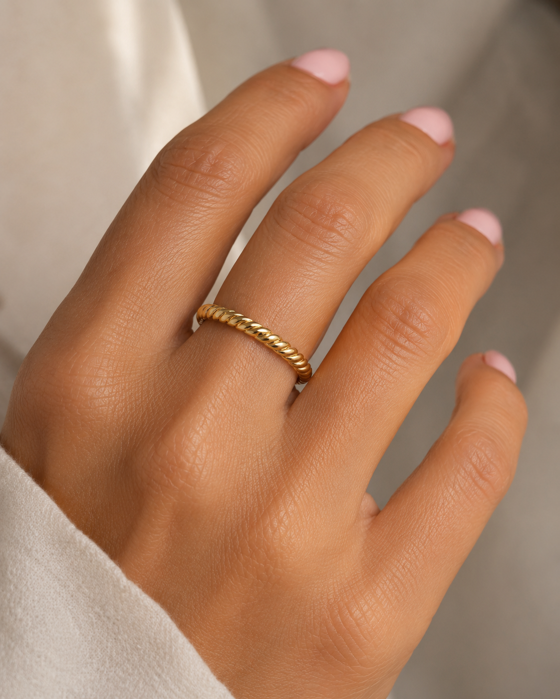 Golden Twist Band