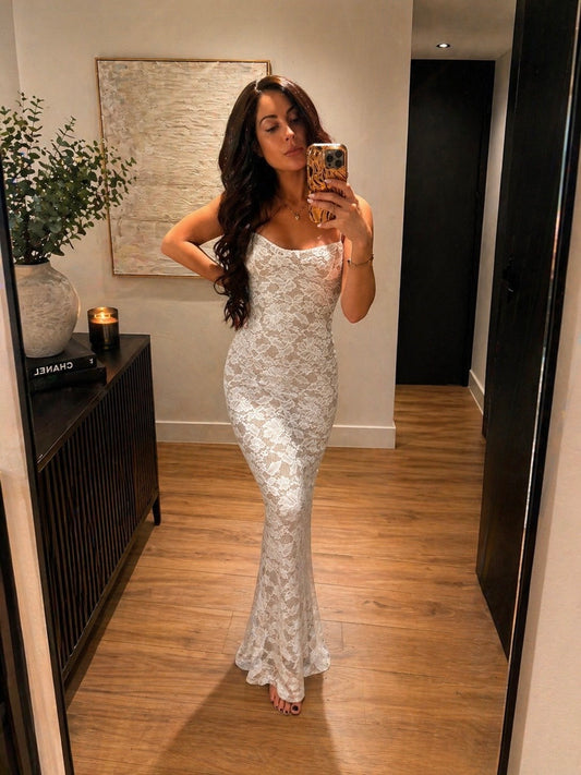 Lace & Rose