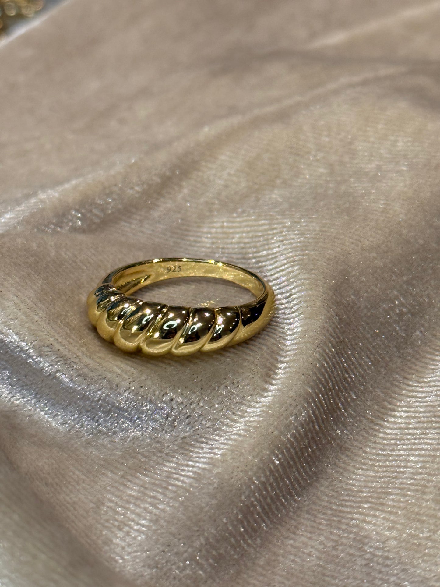 The Croissant Ring